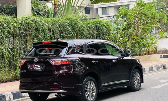 Buy Used 2020 Toyota Harrier in Badarganj, Rangpur Buy Used 2020 Toyota Harrier in Badarganj, Rangpur