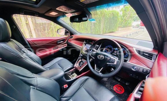 Buy Used 2020 Toyota Harrier in Badarganj, Rangpur Buy Used 2020 Toyota Harrier in Badarganj, Rangpur