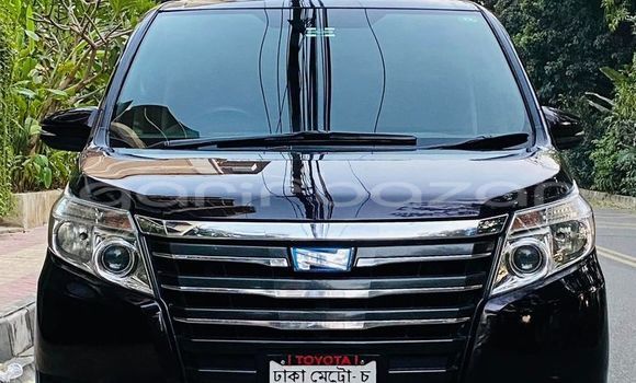 Buy Used 2020 Toyota Noah in Bajitpur, Kishorganj Buy Used 2020 Toyota Noah in Bajitpur, Kishorganj