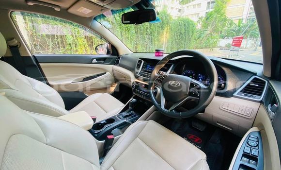 Buy Used 2022 Hyundai Tucson in Bagerhat, Khulna Buy Used 2022 Hyundai Tucson in Bagerhat, Khulna