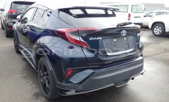 Buy Used 2022 Toyota CHR in Bagerhat, Khulna Buy Used 2022 Toyota CHR in Bagerhat, Khulna