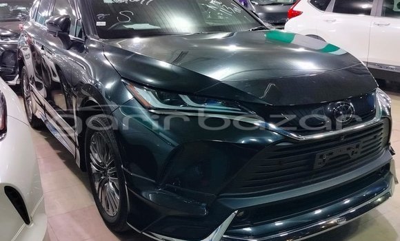 Buy Used 2022 Toyota Harrier in Badarganj, Rangpur Buy Used 2022 Toyota Harrier in Badarganj, Rangpur