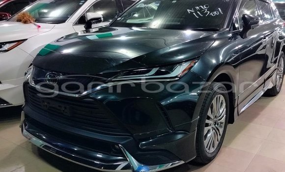 Buy Used 2022 Toyota Harrier in Badarganj, Rangpur Buy Used 2022 Toyota Harrier in Badarganj, Rangpur