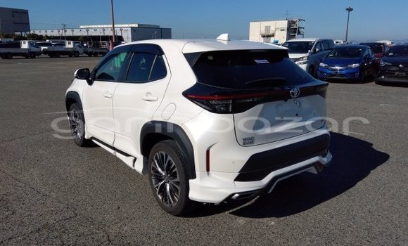 Buy Used 2021 Toyota Yaris in Bagerhat, Khulna Buy Used 2021 Toyota Yaris in Bagerhat, Khulna