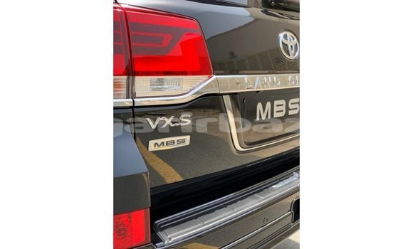 Buy Import 2019 Toyota Land Cruiser in Import - Dubai, Bandarban Buy Import 2019 Toyota Land Cruiser in Import - Dubai, Bandarban