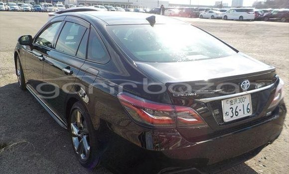 Buy Used 2023 Toyota Crown in Bagerhat, Khulna Buy Used 2023 Toyota Crown in Bagerhat, Khulna