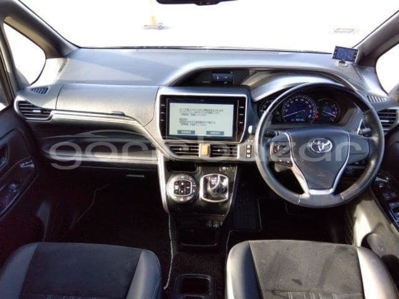 Big with watermark toyota esquire rangpur badarganj 16162