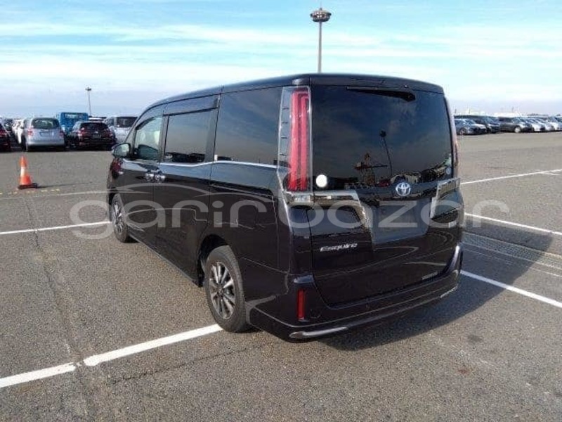 Big with watermark toyota esquire rangpur badarganj 16162