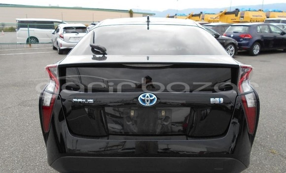 Buy Used 2021 Toyota prius in Bagerhat, Khulna Buy Used 2021 Toyota prius in Bagerhat, Khulna