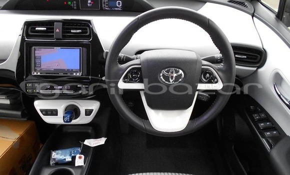 Buy Used 2021 Toyota prius in Bagerhat, Khulna Buy Used 2021 Toyota prius in Bagerhat, Khulna