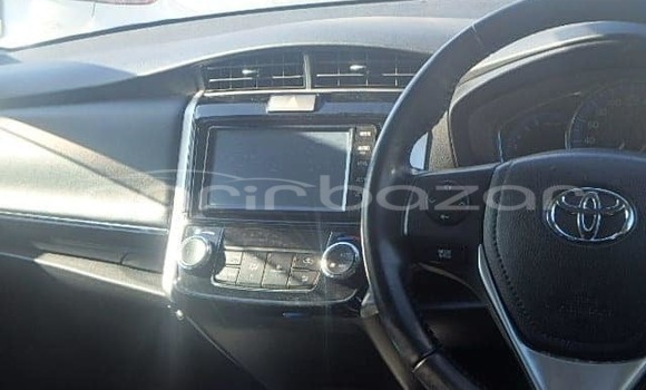 Buy Used 2021 Toyota axio fielder in Badarganj, Rangpur Buy Used 2021 Toyota axio fielder in Badarganj, Rangpur