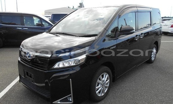 Buy Used 2021 Toyota Voxy in Bajitpur, Kishorganj Buy Used 2021 Toyota Voxy in Bajitpur, Kishorganj