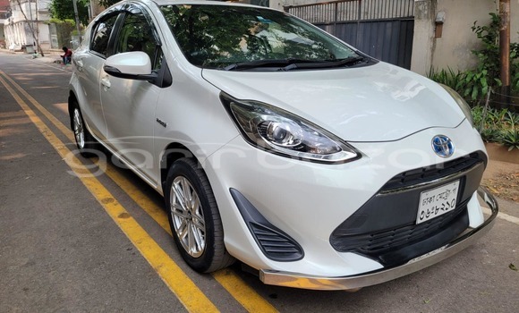 কেনা ব্যবহৃত Toyota Aqua White গাড়ী মধ্যে বদরগঞ্জ মধ্যে Rangpur কেনা ব্যবহৃত Toyota Aqua White গাড়ী মধ্যে বদরগঞ্জ মধ্যে Rangpur