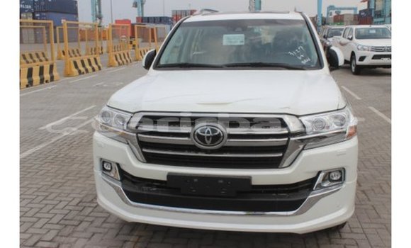 Buy Import 2019 Toyota Land Cruiser in Import - Dubai, Bandarban Buy Import 2019 Toyota Land Cruiser in Import - Dubai, Bandarban