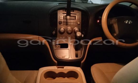 Buy Used 2022 Hyundai h1 in Bagerhat, Khulna Buy Used 2022 Hyundai h1 in Bagerhat, Khulna