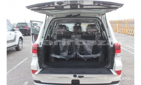 Buy Import 2019 Toyota Land Cruiser in Import - Dubai, Bandarban Buy Import 2019 Toyota Land Cruiser in Import - Dubai, Bandarban