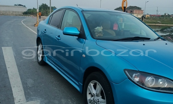 Buy Used 2004 Mazda Axela in Chattagam, Chattagam Buy Used 2004 Mazda Axela in Chattagam, Chattagam