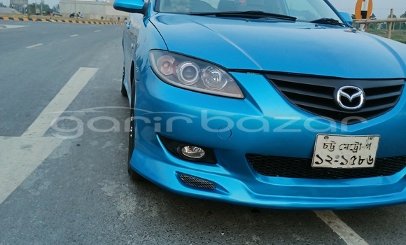 Buy Used 2004 Mazda Axela in Chattagam, Chattagam Buy Used 2004 Mazda Axela in Chattagam, Chattagam