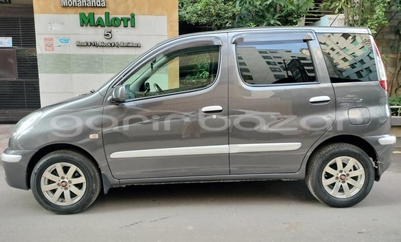 Buy Used 2022 Toyota FunCargo in Bagerhat, Khulna Buy Used 2022 Toyota FunCargo in Bagerhat, Khulna