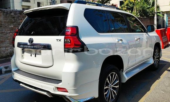 Buy Used 2021 Toyota land cruiser-prado in Bagerhat, Khulna Buy Used 2021 Toyota land cruiser-prado in Bagerhat, Khulna