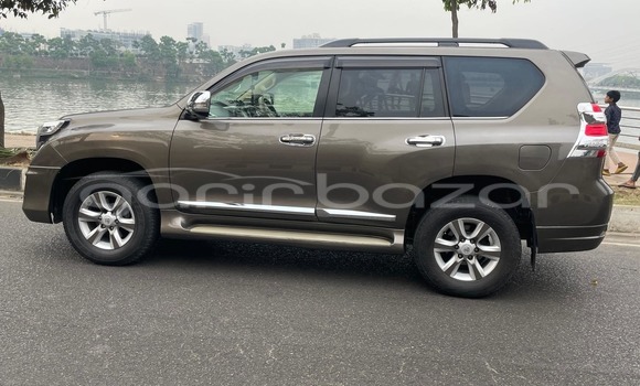 Buy Used 2021 Toyota land cruiser-prado in Badarganj, Rangpur Buy Used 2021 Toyota land cruiser-prado in Badarganj, Rangpur