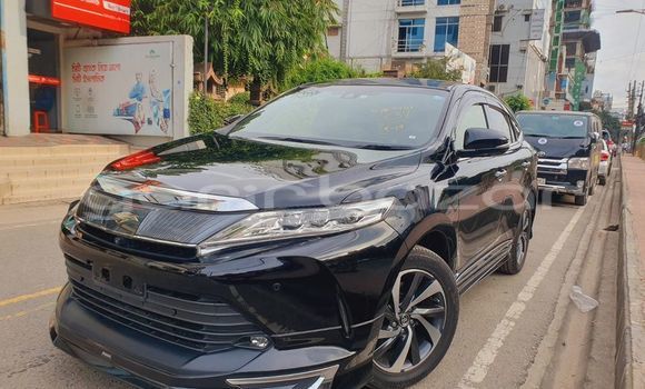Buy Used 2022 Toyota Harrier in Badarganj, Rangpur Buy Used 2022 Toyota Harrier in Badarganj, Rangpur