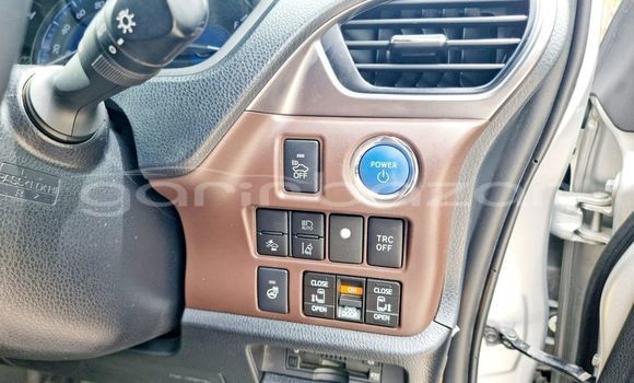 Buy Used 2021 Toyota Esquire in Bagerhat, Khulna Buy Used 2021 Toyota Esquire in Bagerhat, Khulna