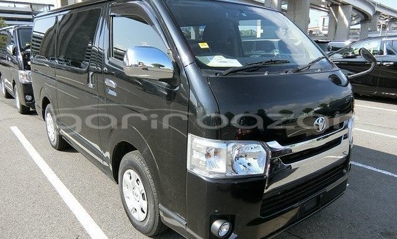 Buy Used 2021 Toyota Hiace in Badarganj, Rangpur Buy Used 2021 Toyota Hiace in Badarganj, Rangpur