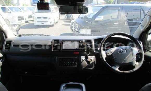 Buy Used 2021 Toyota Hiace in Badarganj, Rangpur Buy Used 2021 Toyota Hiace in Badarganj, Rangpur