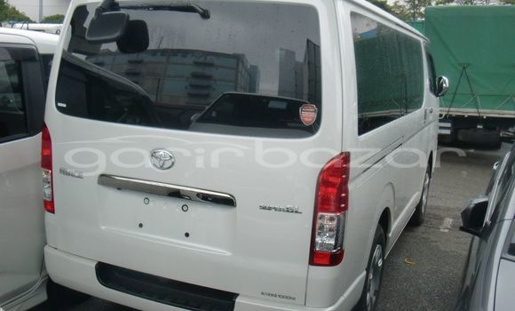 Buy Used 2022 Toyota Hiace in Badarganj, Rangpur Buy Used 2022 Toyota Hiace in Badarganj, Rangpur