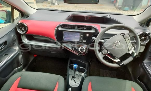 Buy Used 2020 Toyota Aqua in Adamighi, Bogora Buy Used 2020 Toyota Aqua in Adamighi, Bogora