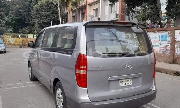 Buy Used 2022 Hyundai h1 in Badarganj, Rangpur Buy Used 2022 Hyundai h1 in Badarganj, Rangpur