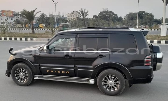 Buy Used 2021 Mitsubishi pajero in Bagerhat, Khulna Buy Used 2021 Mitsubishi pajero in Bagerhat, Khulna