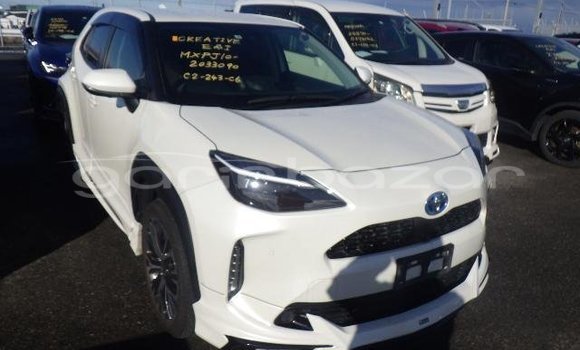 Buy Used 2021 Toyota Yaris in Badarganj, Rangpur Buy Used 2021 Toyota Yaris in Badarganj, Rangpur