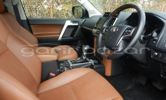 Buy Used 2021 Toyota land cruiser-prado in Badarganj, Rangpur Buy Used 2021 Toyota land cruiser-prado in Badarganj, Rangpur