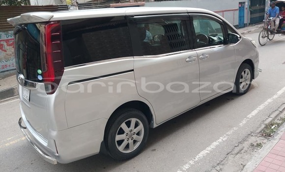 Buy Used Acura CSX in Adamighi, Bogora Buy Used Acura CSX in Adamighi, Bogora