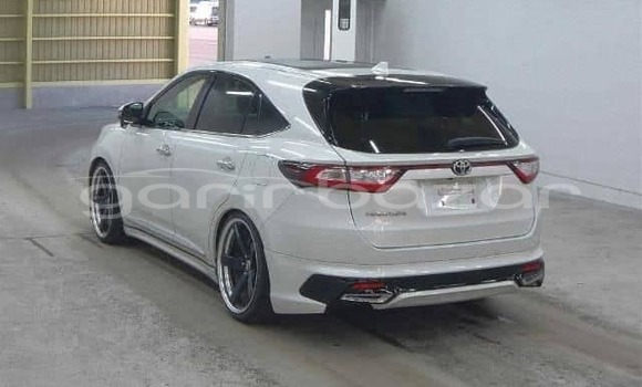 কেনা ব্যবহৃত Toyota Harrier White গাড়ী মধ্যে বাগেরহাট মধ্যে Khulna কেনা ব্যবহৃত Toyota Harrier White গাড়ী মধ্যে বাগেরহাট মধ্যে Khulna