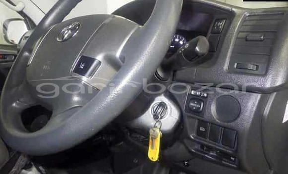 কেনা ব্যবহৃত Toyota Hiace White গাড়ী মধ্যে আলমডাঙ্গা মধ্যে Chuadanga কেনা ব্যবহৃত Toyota Hiace White গাড়ী মধ্যে আলমডাঙ্গা মধ্যে Chuadanga