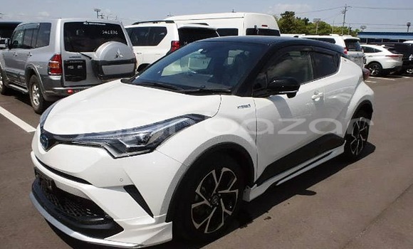 কেনা ব্যবহৃত Toyota CH-R White গাড়ী মধ্যে বদরগঞ্জ মধ্যে Rangpur কেনা ব্যবহৃত Toyota CH-R White গাড়ী মধ্যে বদরগঞ্জ মধ্যে Rangpur