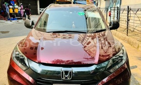 Buy Used 2021 Honda Vezel in Bagerhat, Khulna Buy Used 2021 Honda Vezel in Bagerhat, Khulna