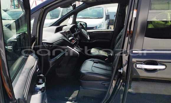 Buy Used 2021 Toyota Esquire in Badarganj, Rangpur Buy Used 2021 Toyota Esquire in Badarganj, Rangpur