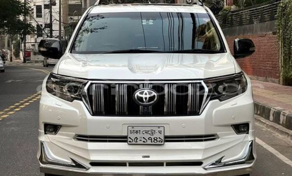 Buy Used 2021 Toyota land cruiser-prado in Badarganj, Rangpur Buy Used 2021 Toyota land cruiser-prado in Badarganj, Rangpur