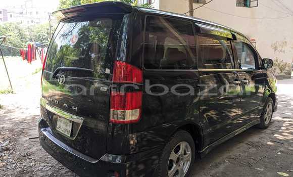 Buy Used 2020 Toyota Noah in Alamdanga, Chuadanga Buy Used 2020 Toyota Noah in Alamdanga, Chuadanga