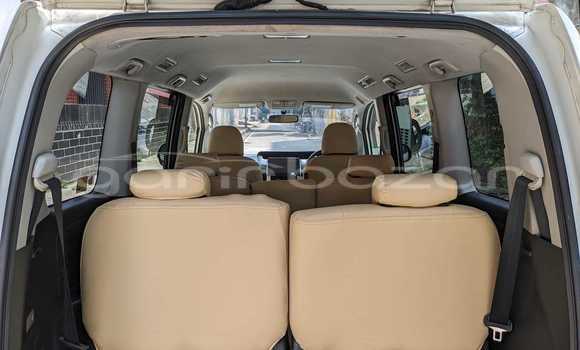 Buy Used 2020 Toyota Noah in Badarganj, Rangpur Buy Used 2020 Toyota Noah in Badarganj, Rangpur