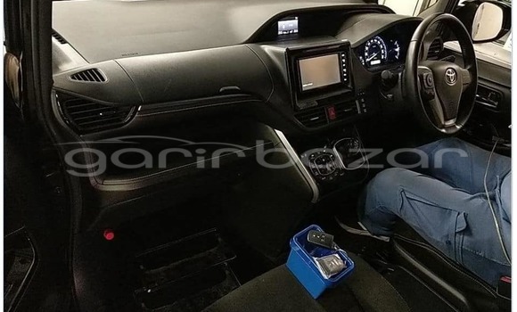 কেনা ব্যবহৃত Toyota Esquire White গাড়ী মধ্যে আলমডাঙ্গা মধ্যে Chuadanga কেনা ব্যবহৃত Toyota Esquire White গাড়ী মধ্যে আলমডাঙ্গা মধ্যে Chuadanga