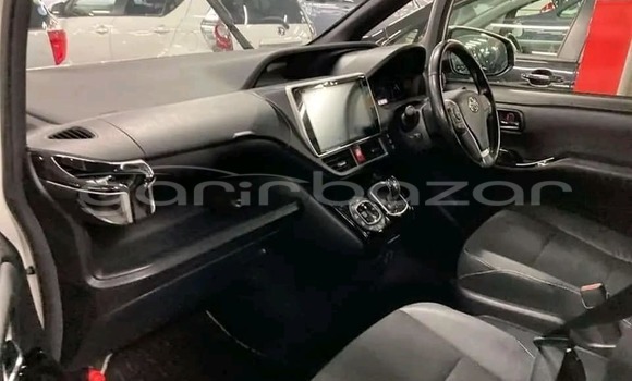 কেনা ব্যবহৃত Toyota Noah White গাড়ী মধ্যে বাগেরহাট মধ্যে Khulna কেনা ব্যবহৃত Toyota Noah White গাড়ী মধ্যে বাগেরহাট মধ্যে Khulna