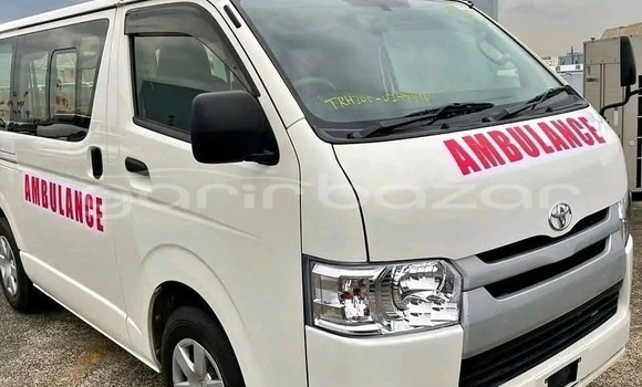 কেনা ব্যবহৃত Toyota Hiace White গাড়ী মধ্যে বদরগঞ্জ মধ্যে Rangpur কেনা ব্যবহৃত Toyota Hiace White গাড়ী মধ্যে বদরগঞ্জ মধ্যে Rangpur