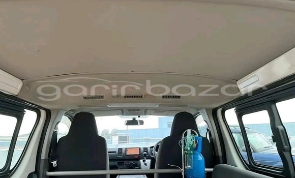 কেনা ব্যবহৃত Toyota Hiace White গাড়ী মধ্যে বদরগঞ্জ মধ্যে Rangpur কেনা ব্যবহৃত Toyota Hiace White গাড়ী মধ্যে বদরগঞ্জ মধ্যে Rangpur