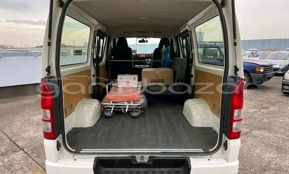 কেনা ব্যবহৃত Toyota Hiace White গাড়ী মধ্যে বদরগঞ্জ মধ্যে Rangpur কেনা ব্যবহৃত Toyota Hiace White গাড়ী মধ্যে বদরগঞ্জ মধ্যে Rangpur