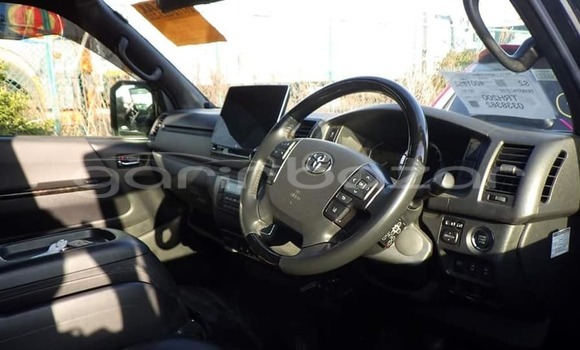 Buy Used 2021 Toyota Hiace in Bagerhat, Khulna Buy Used 2021 Toyota Hiace in Bagerhat, Khulna